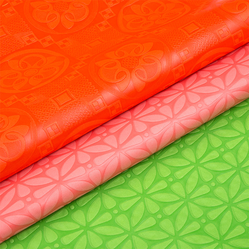 TMIE-06-4 Festett Színek Dombornyomott Bazin Fabric